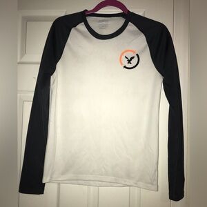 American Eagle long sleeved baseball style shirt